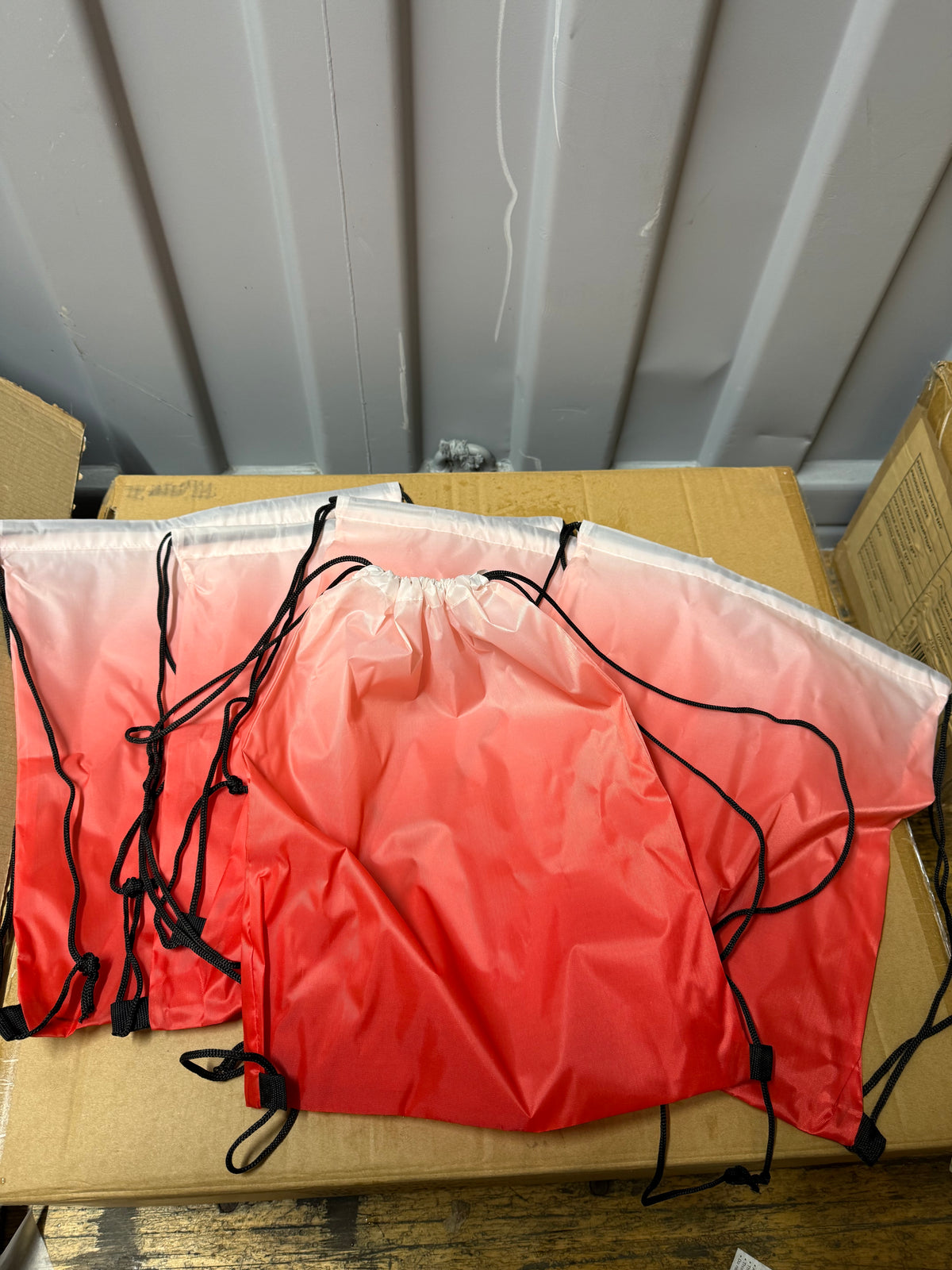 Pack of 20 ombré polyester drawstring bags 34x41cm